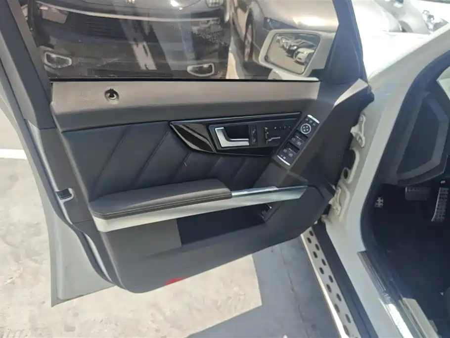 Mercedes-Benz GLK-Class 2013 Facelift GLK 300 4MATIC Fashion фото 7