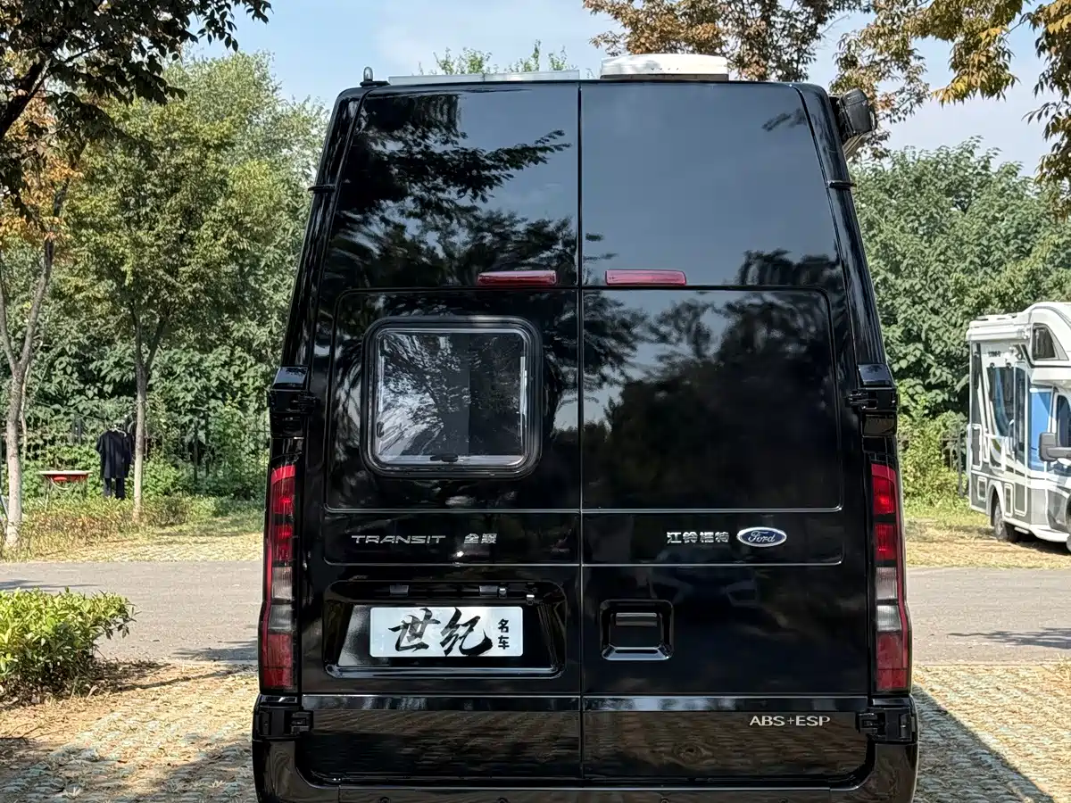 صورة 5 - Ford New Generation Transit