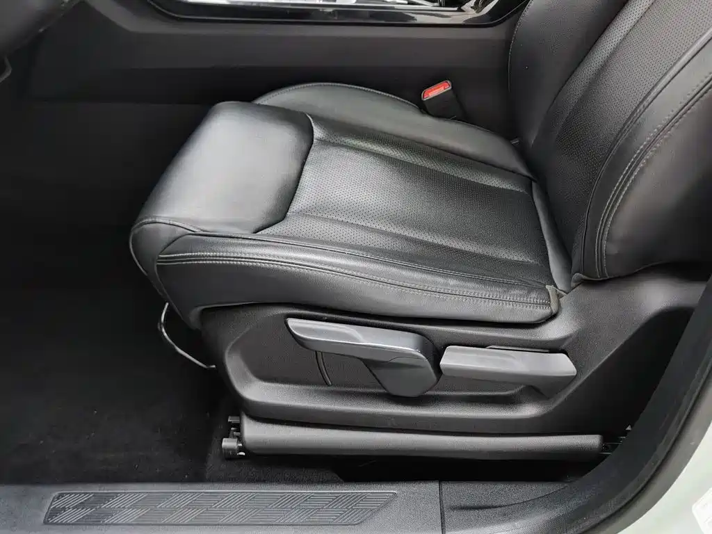 Фото 20 - Wuling Motors Wuling Xingchen