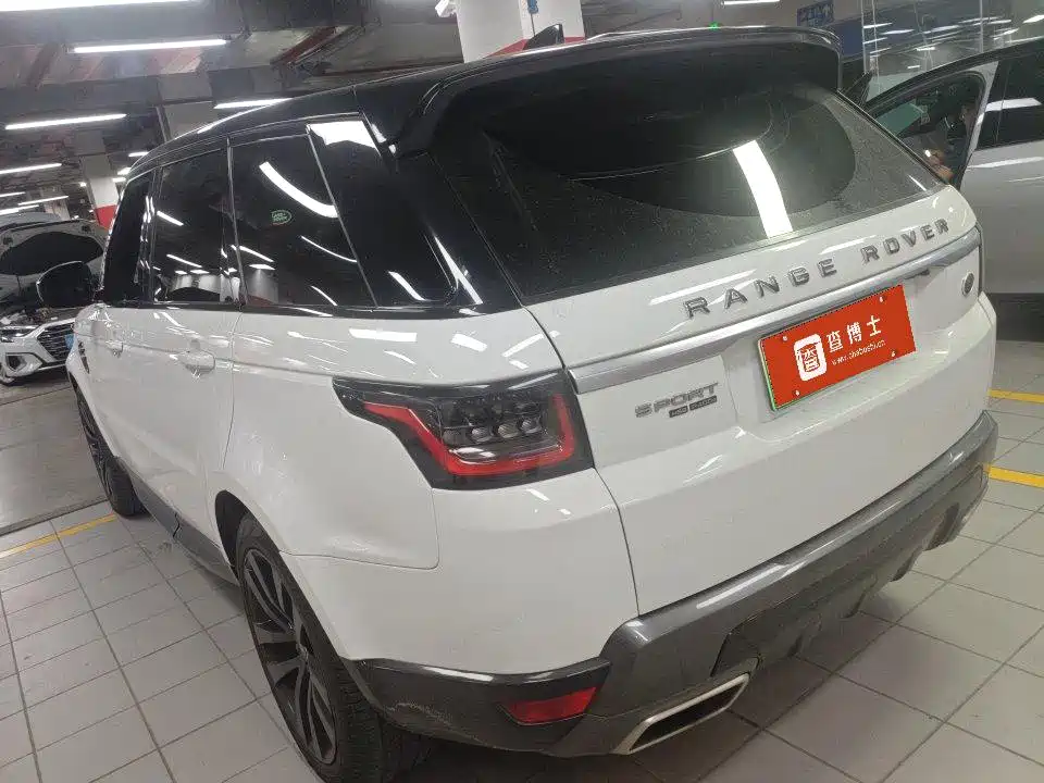 Land Rover Range Rover Sport PHEV 2018 2018 Model P400e