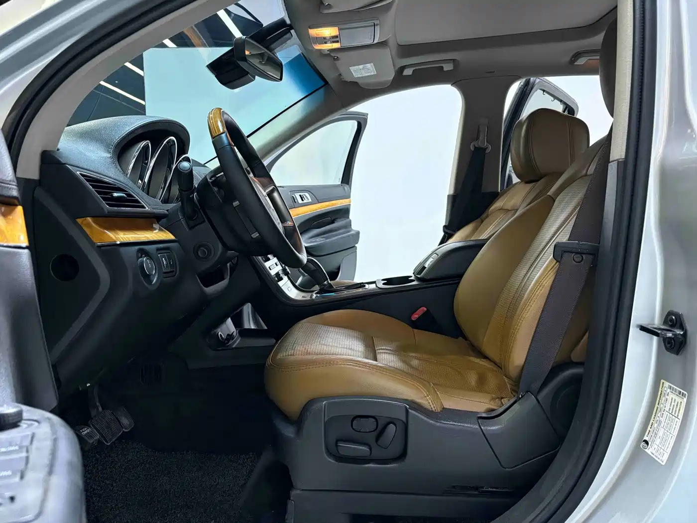 Lincoln MKT 2014 2010 Model 3.5T EcoBoost AWD