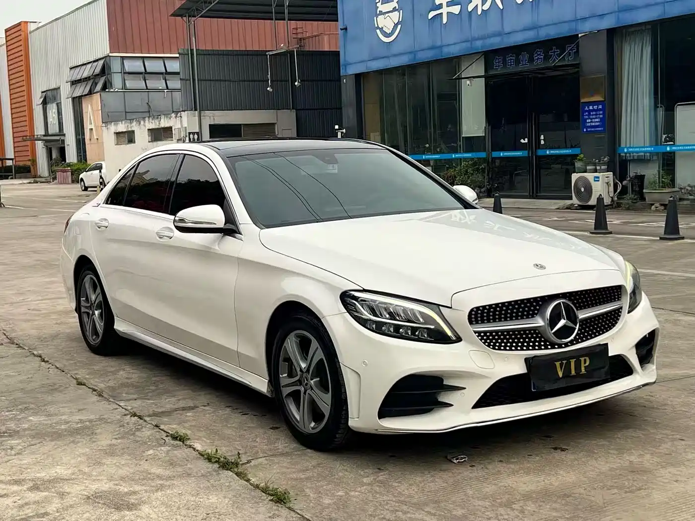 MERCEDES-BENZ C CLASS