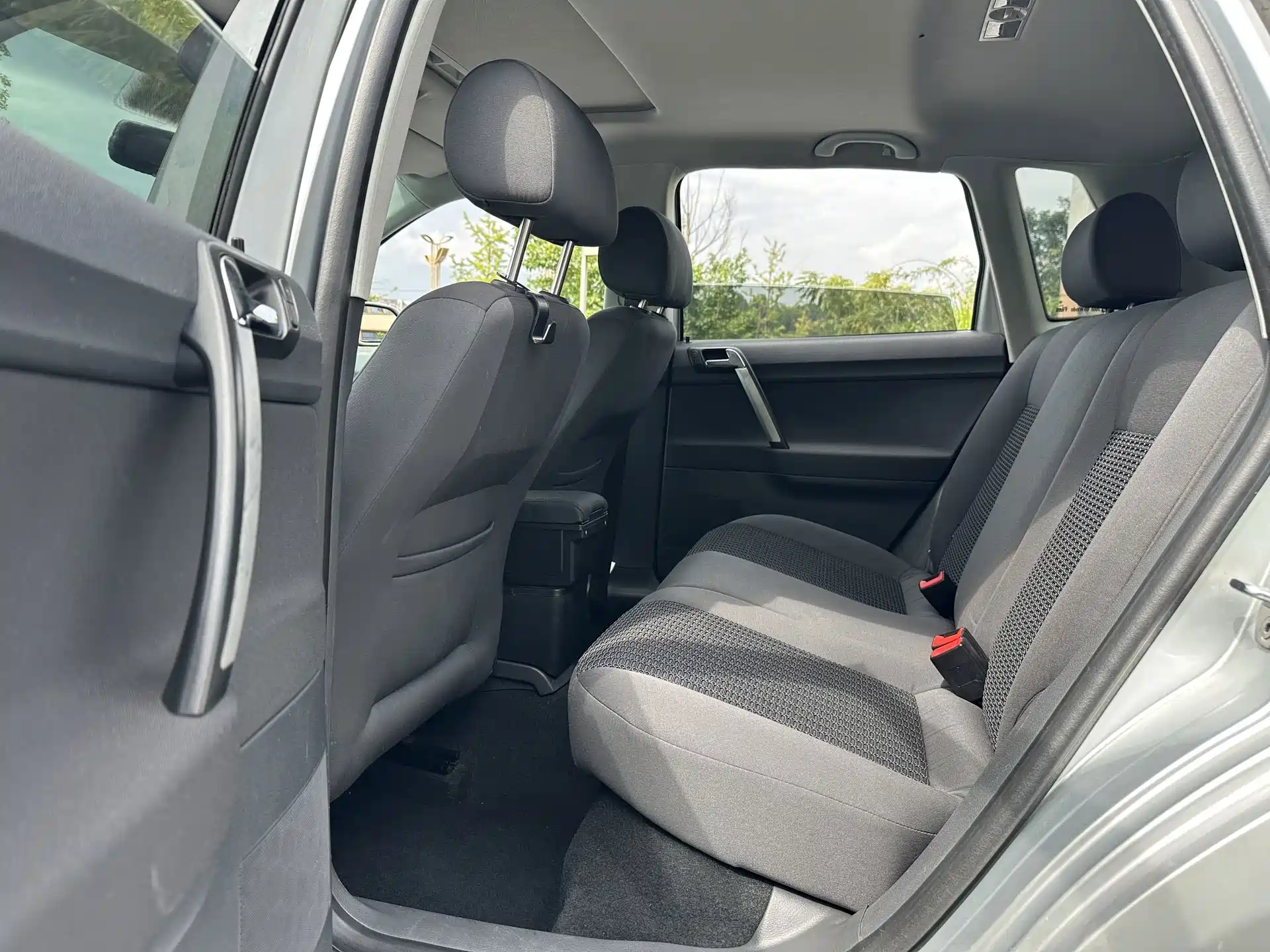Фото 7 - Volkswagen Polo