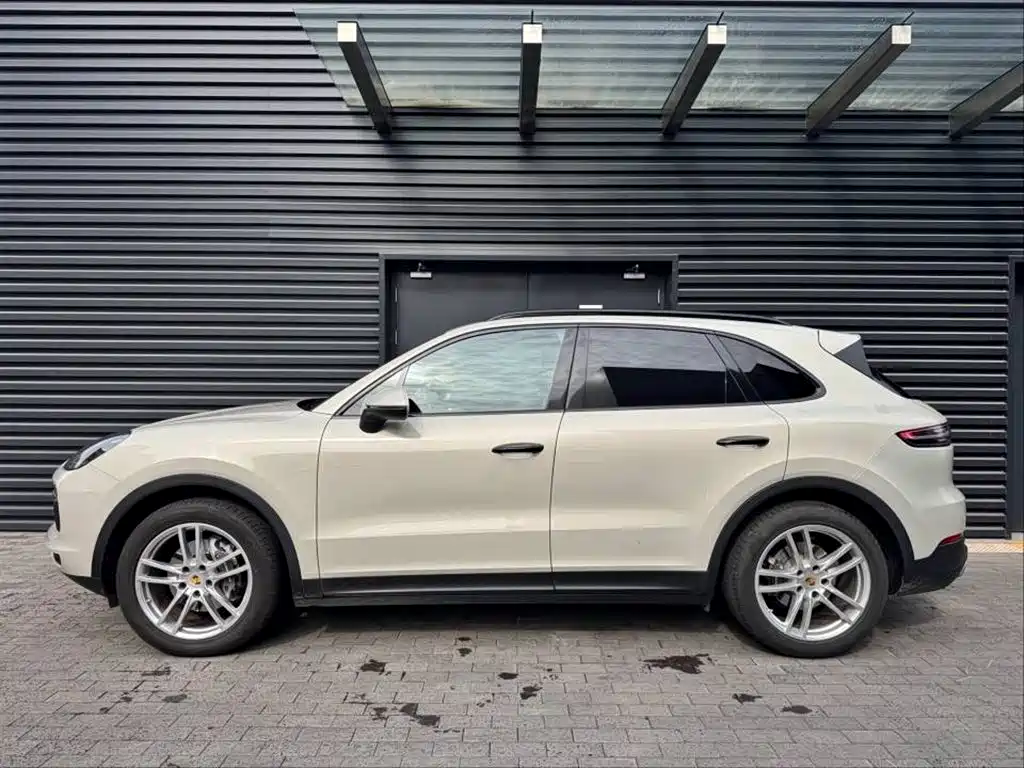 Porsche Cayenne 2019 Cayenne 3.0T фото 2