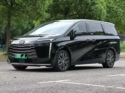 Trumpchi E8 PHEV