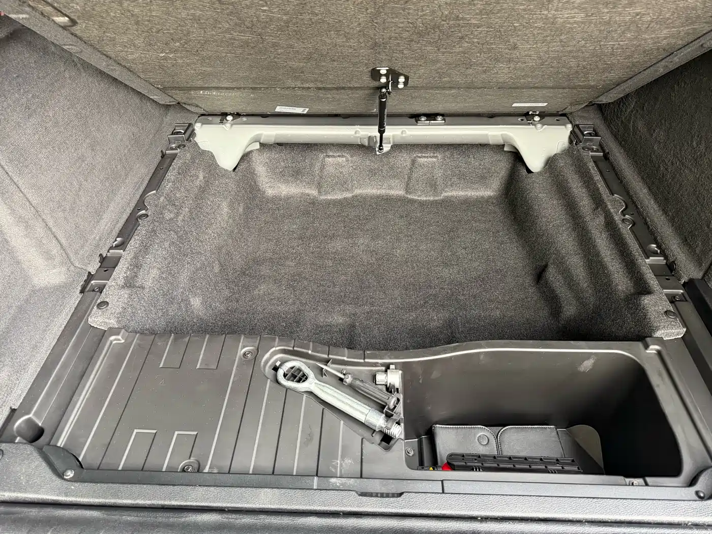 BMW X5 (Import) 2017 xDrive28i фото 13