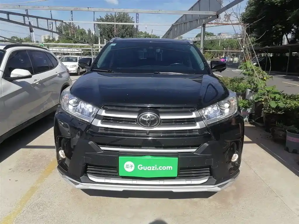 Toyota Highlander 2018 2.0T 4WD Luxury 7-seater (China V) фото 3