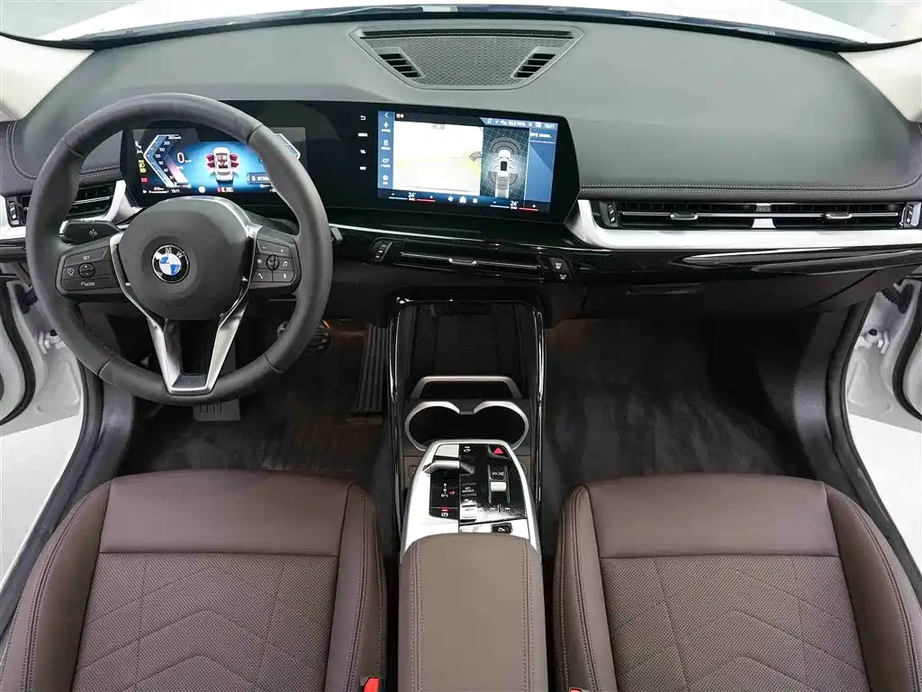 BMW X1 2024 sDrive25Li X Design Package фото 10