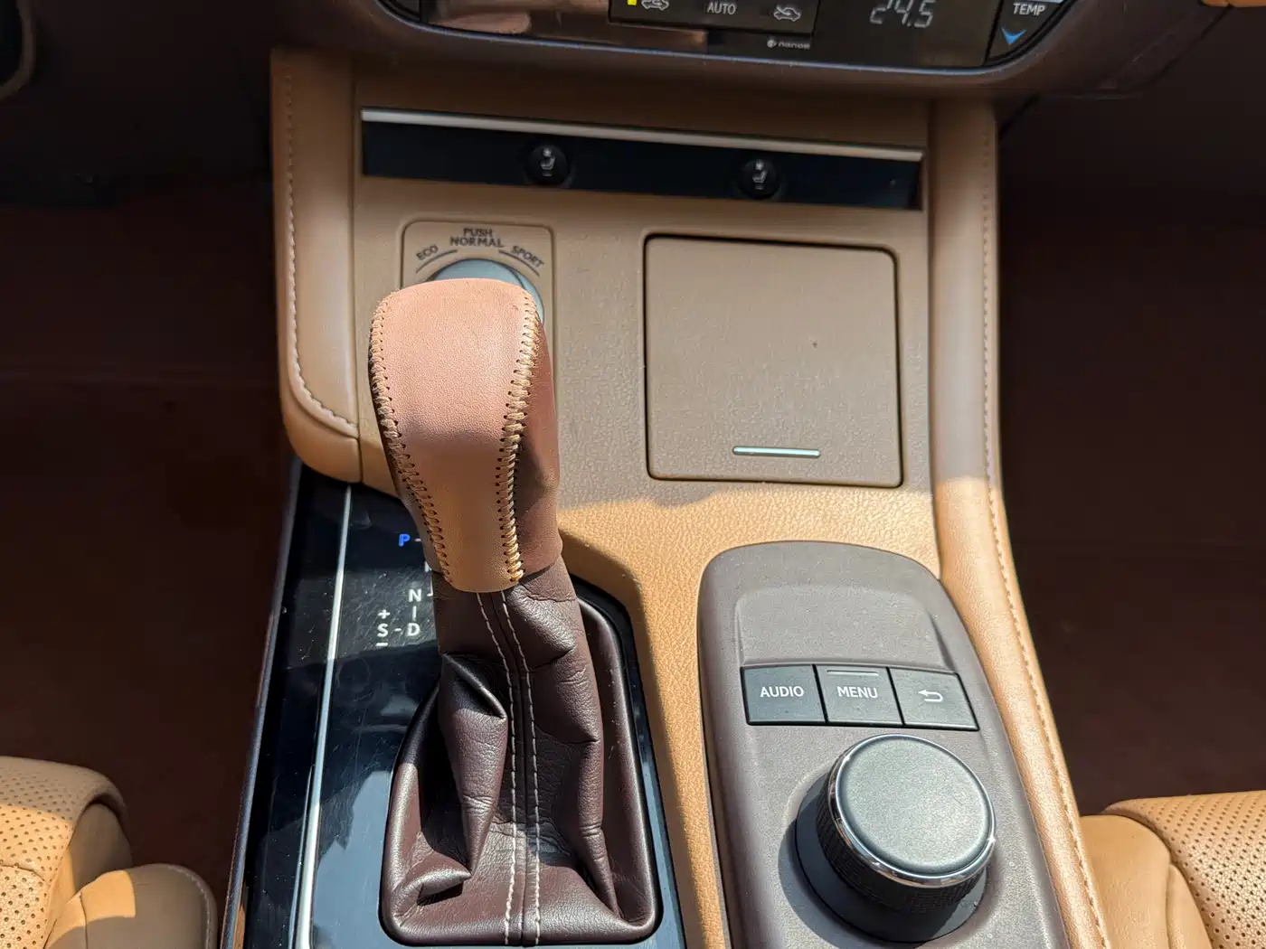 Lexus ES 2017 200 30th Anniversary Edition фото 13