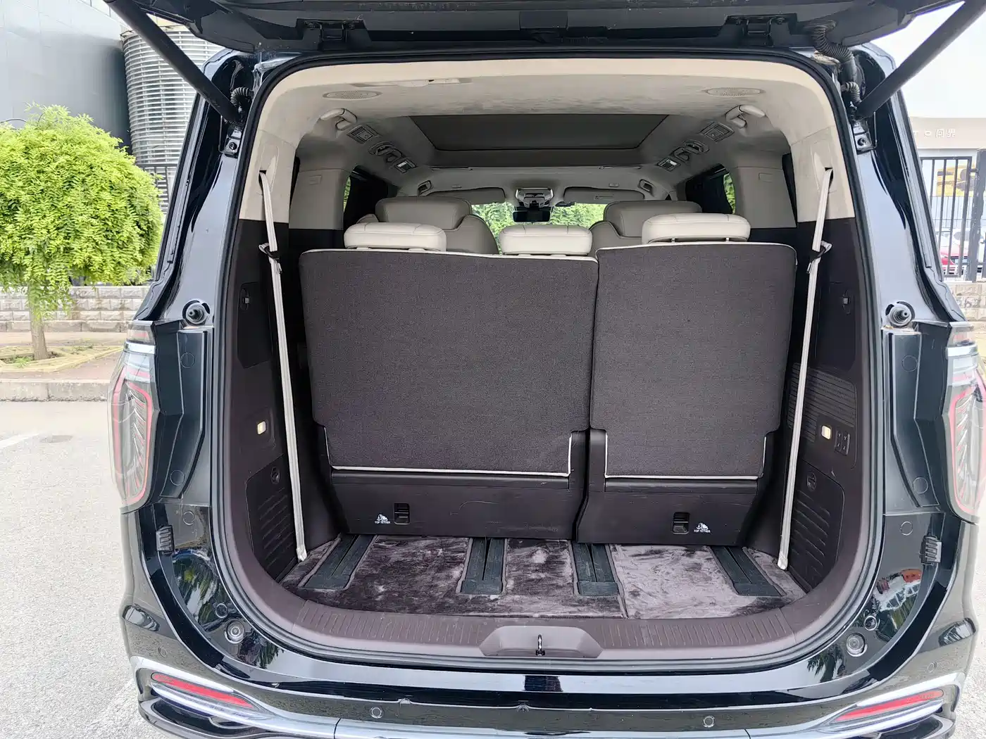 Hongqi HQ9 2023 2.0T Smart Connect Flagship фото 14