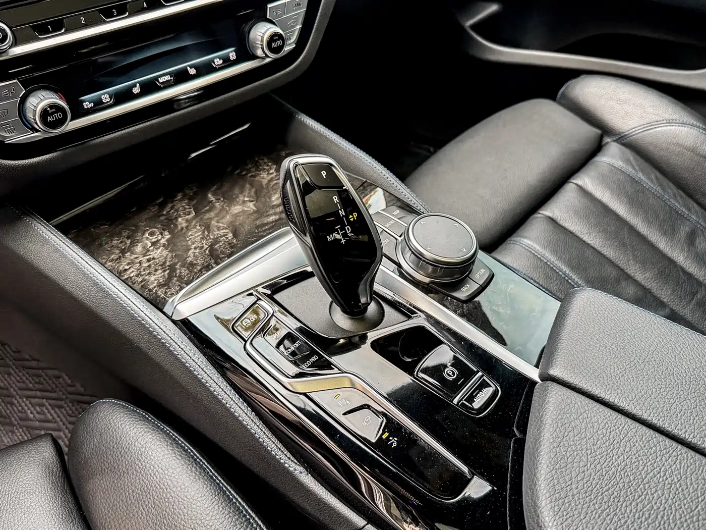 BMW 6 Series GT 2022 Model 630i M Sport Package фото 16