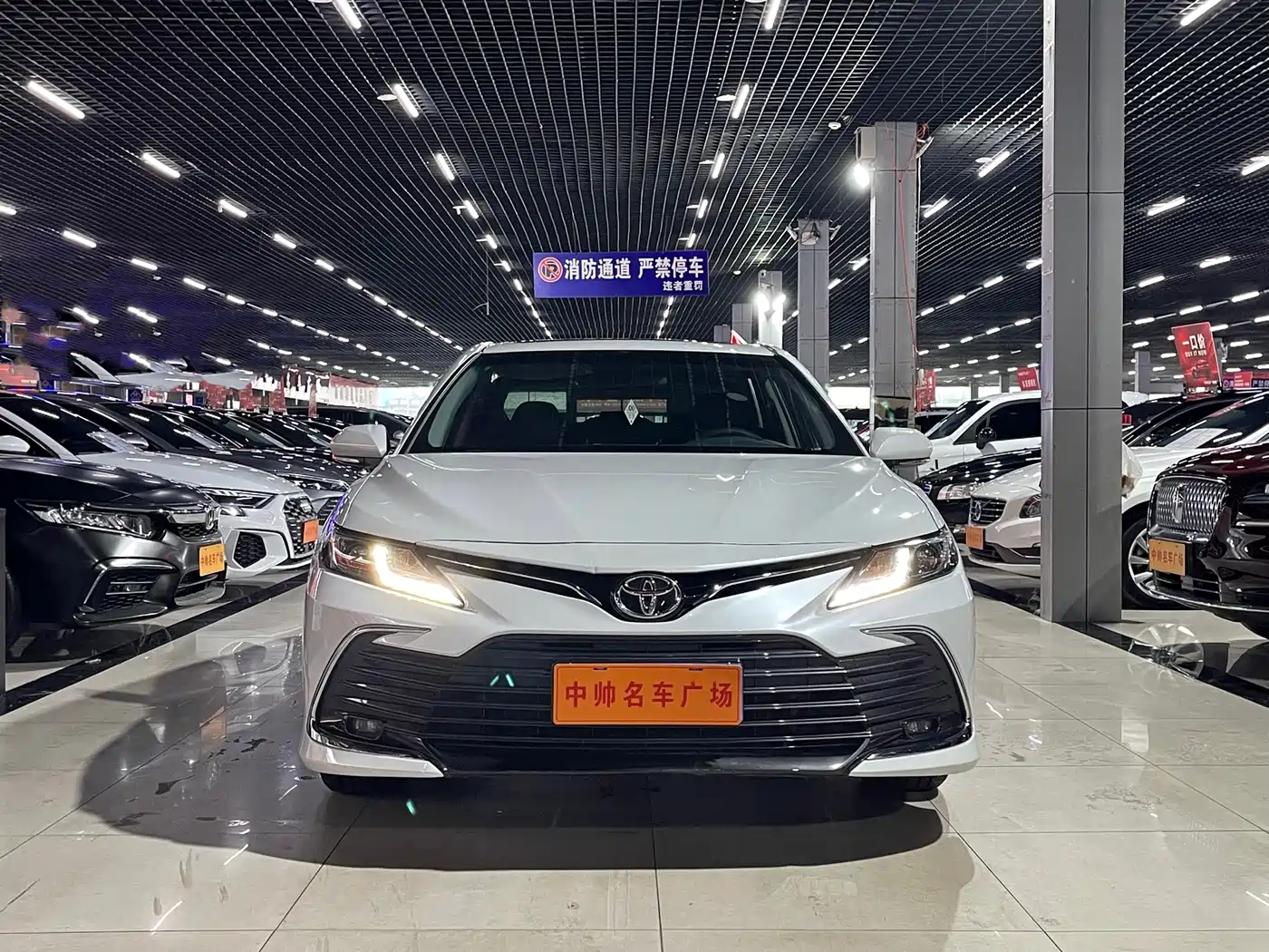Toyota Camry 2023 2.0GVP Leading Edition фото 2