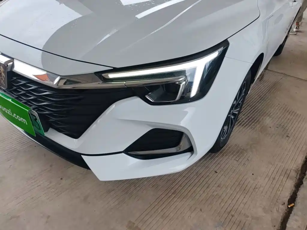 Roewe i6 MAX EV 2024 2023 EV 420 Sunroof Special Edition