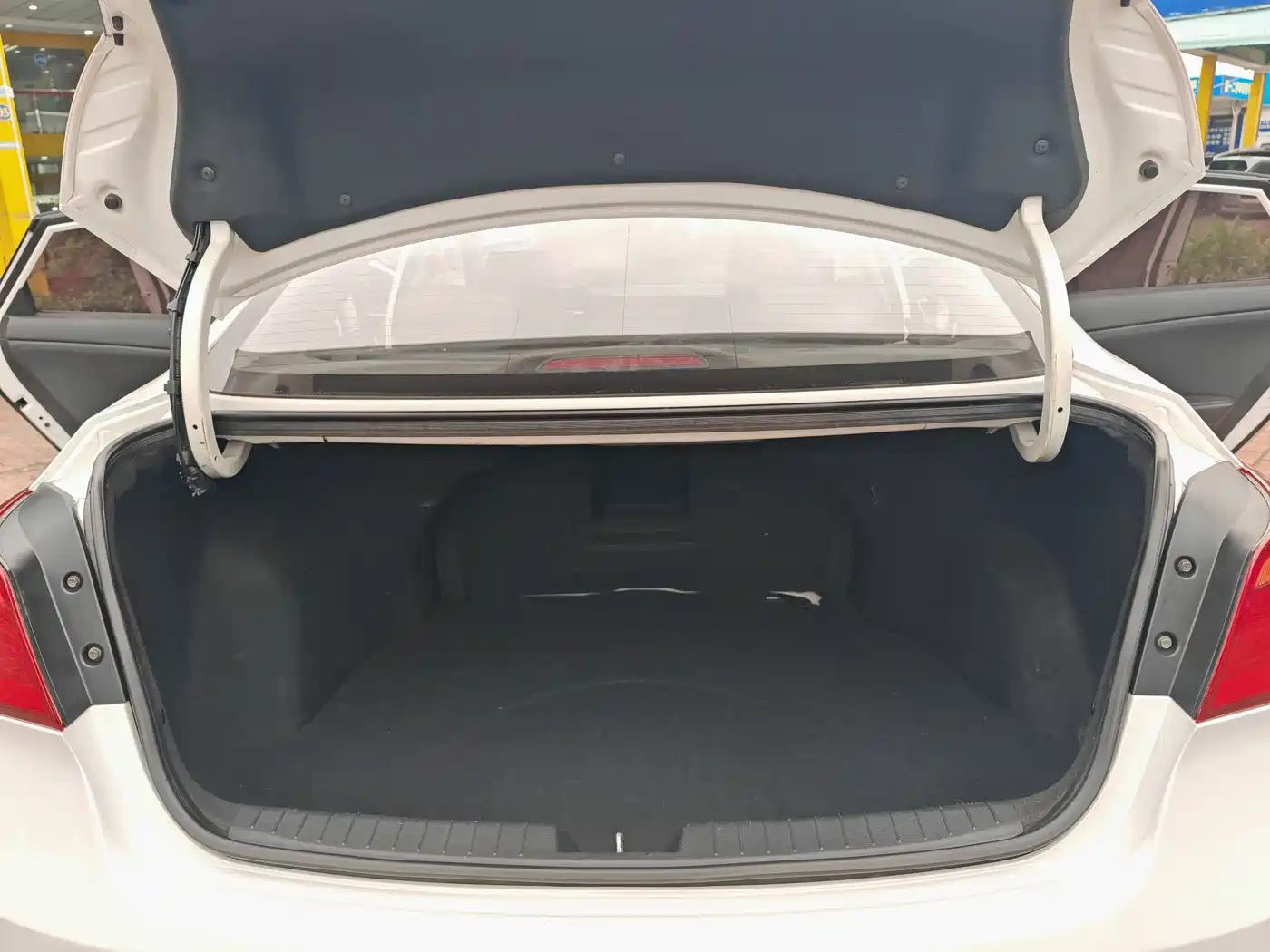 Hyundai Mistra 2014 1.8L Auto Smart GLS фото 11