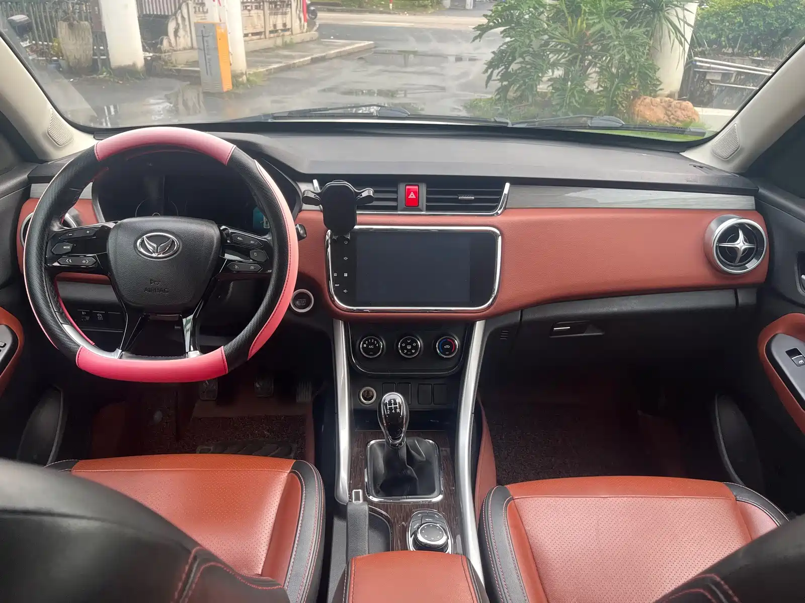 Фото 13 - BAIC Huansu S3