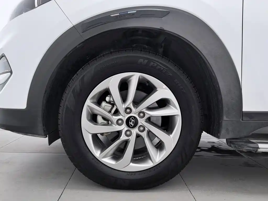 Hyundai Tucson 2016 2015 1.6T Dual Clutch 2WD Smart