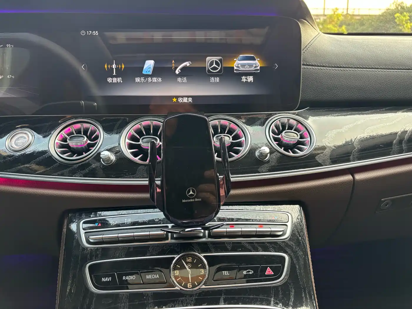 Mercedes-Benz E-Class 2019 E 200 L Sport 4MATIC фото 31