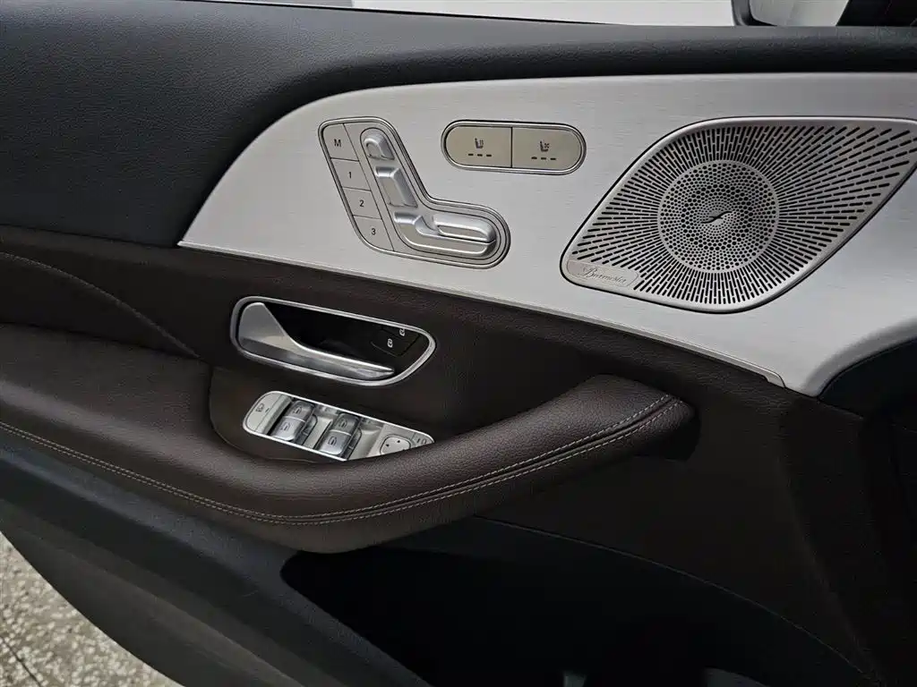 Mercedes-Benz GLE 2021 GLE 450 4MATIC Fashion фото 8
