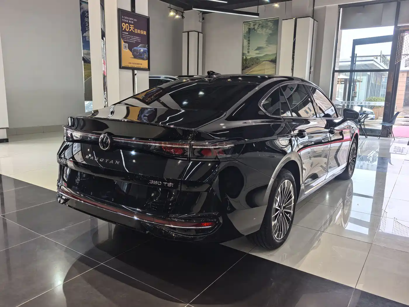 Volkswagen Magotan 2024 380TSI DSG Luxury Edition (Daimai Package) фото 9