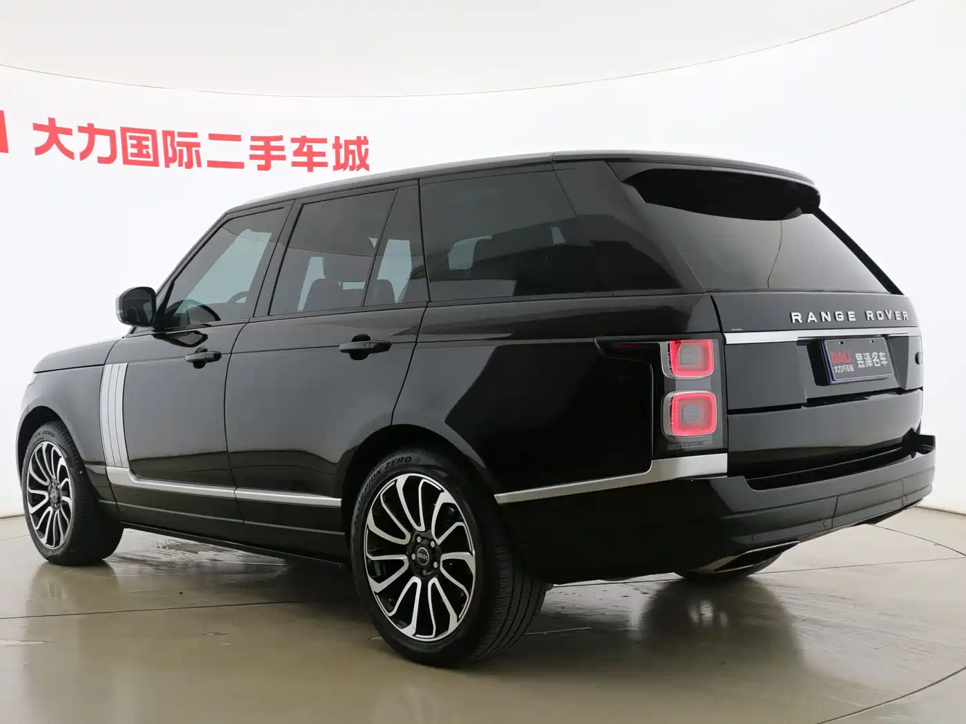 Land Rover Range Rover 2015 3.0 TDV6 Vogue фото 9