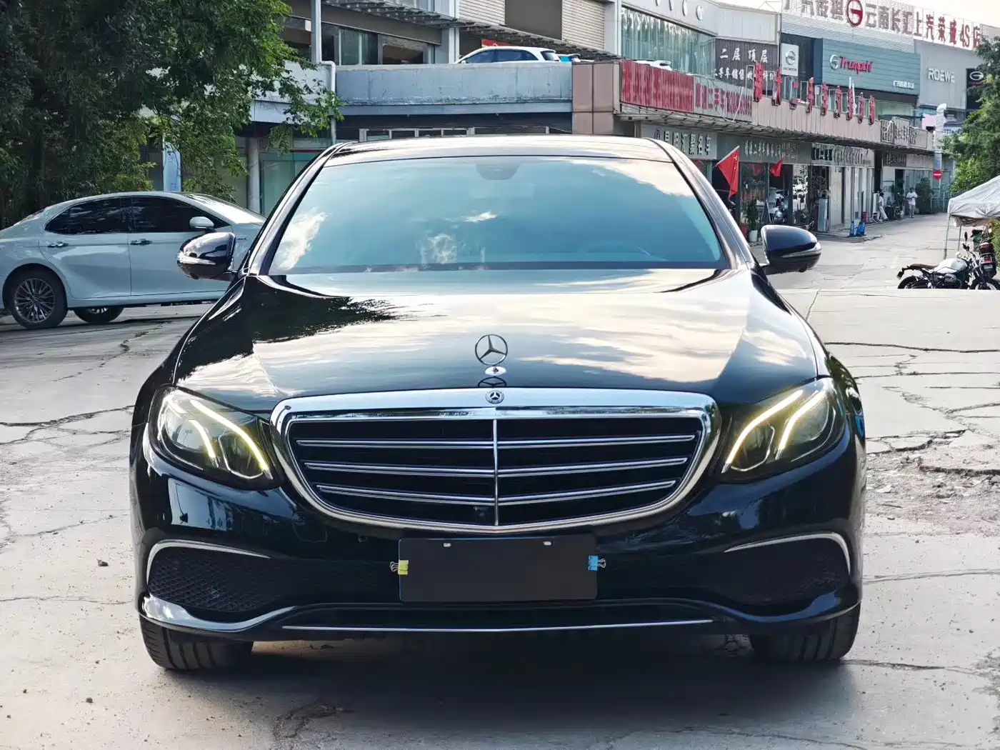 Mercedes-Benz E-Class 2020 E 300 L Fashion фото 2