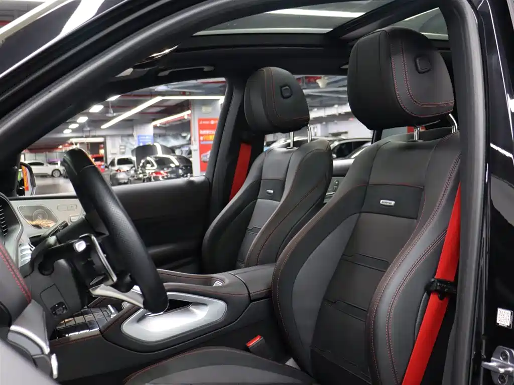 Mercedes-Benz GLE AMG 2025 AMG GLE 53 4MATIC+ фото 9
