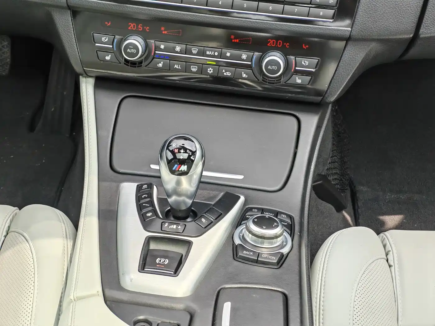 BMW M5 2012 2012 M5