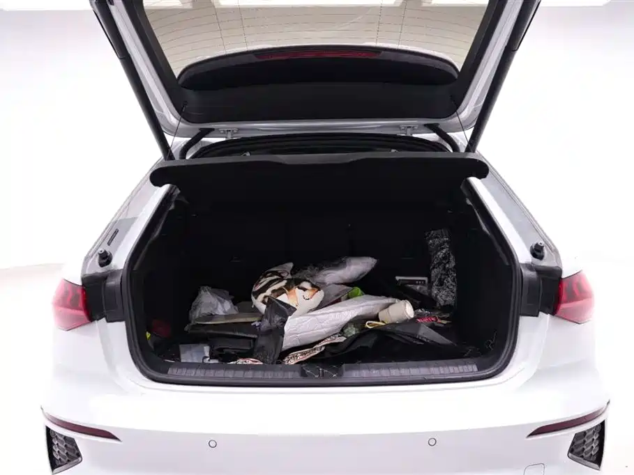 Audi A3 2023 Sportback 35 TFSI Fashion Sport фото 10