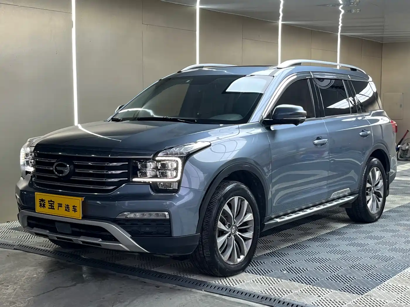 GAC Trumpchi Trumpchi GS8 2017 320T 2WD Luxury Smart Connect (7-seater)