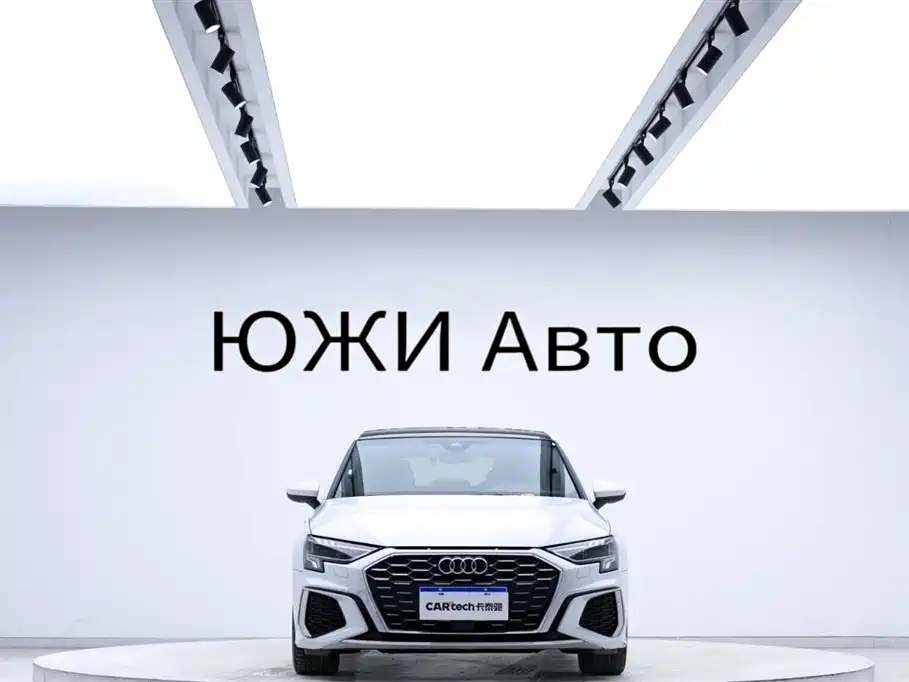 Audi A3 2023 Sportback 35 TFSI Fashion Sport фото 3