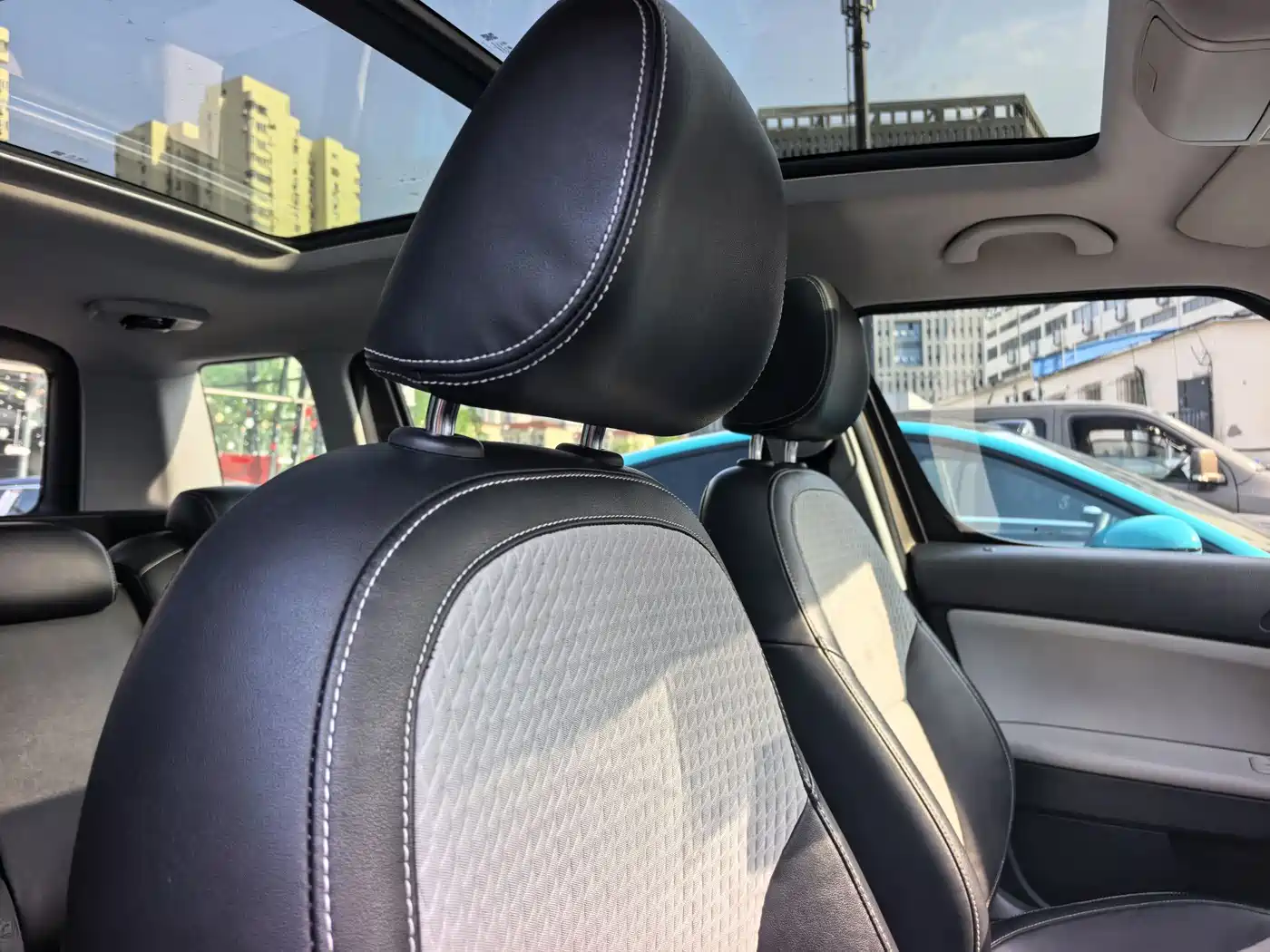Škoda Yeti 2016 1.4TSI DSG Forward Edition фото 10