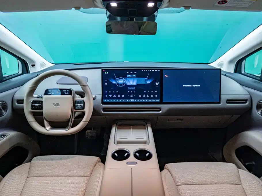 Li Auto Li i8 2026 2025 Standard Edition