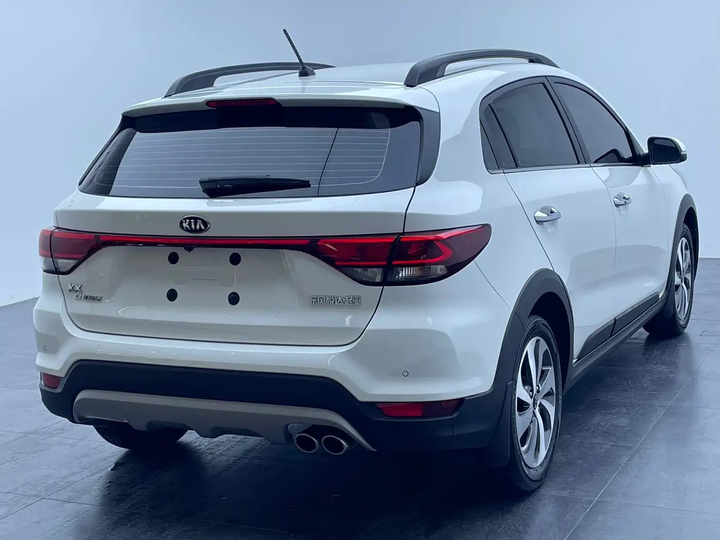 KIA KX CROSS