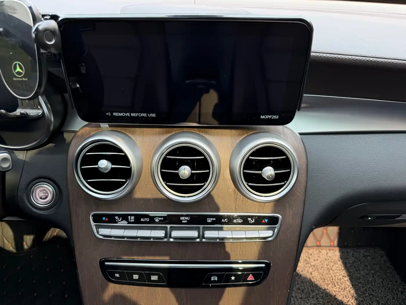 Mercedes-Benz GLC 2022 Facelift GLC 300 L 4MATIC Luxury фото 8