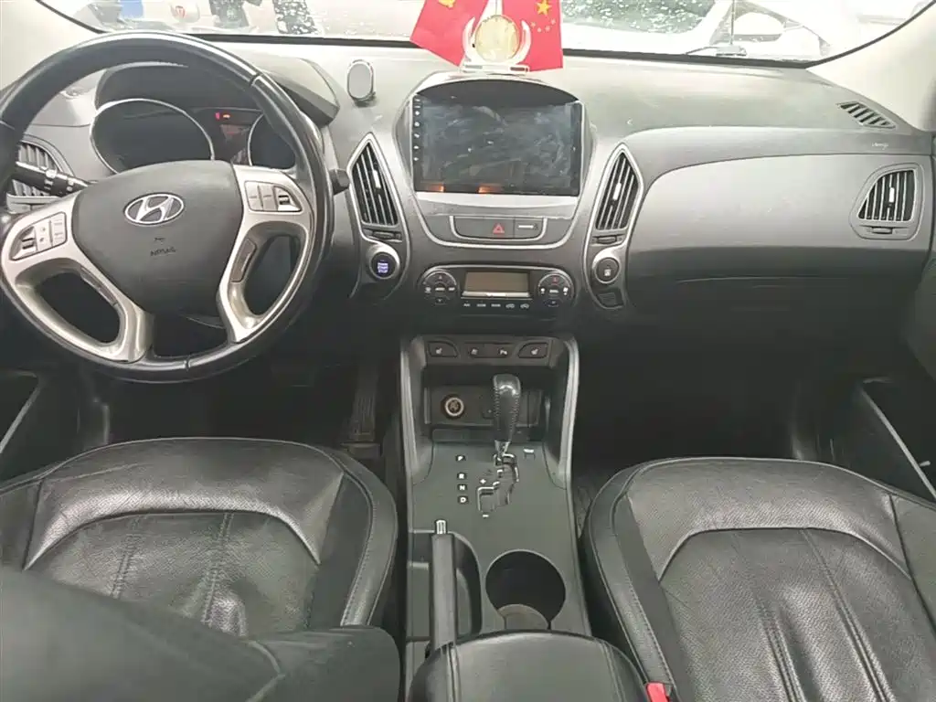 Hyundai Beijing Hyundai ix35 2013 2.0L Automatic 2WD Leading GLX China V фото 14