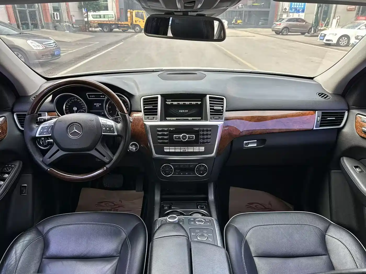 Mercedes-Benz M-Class 2012 Model ML 350 Luxury фото 10