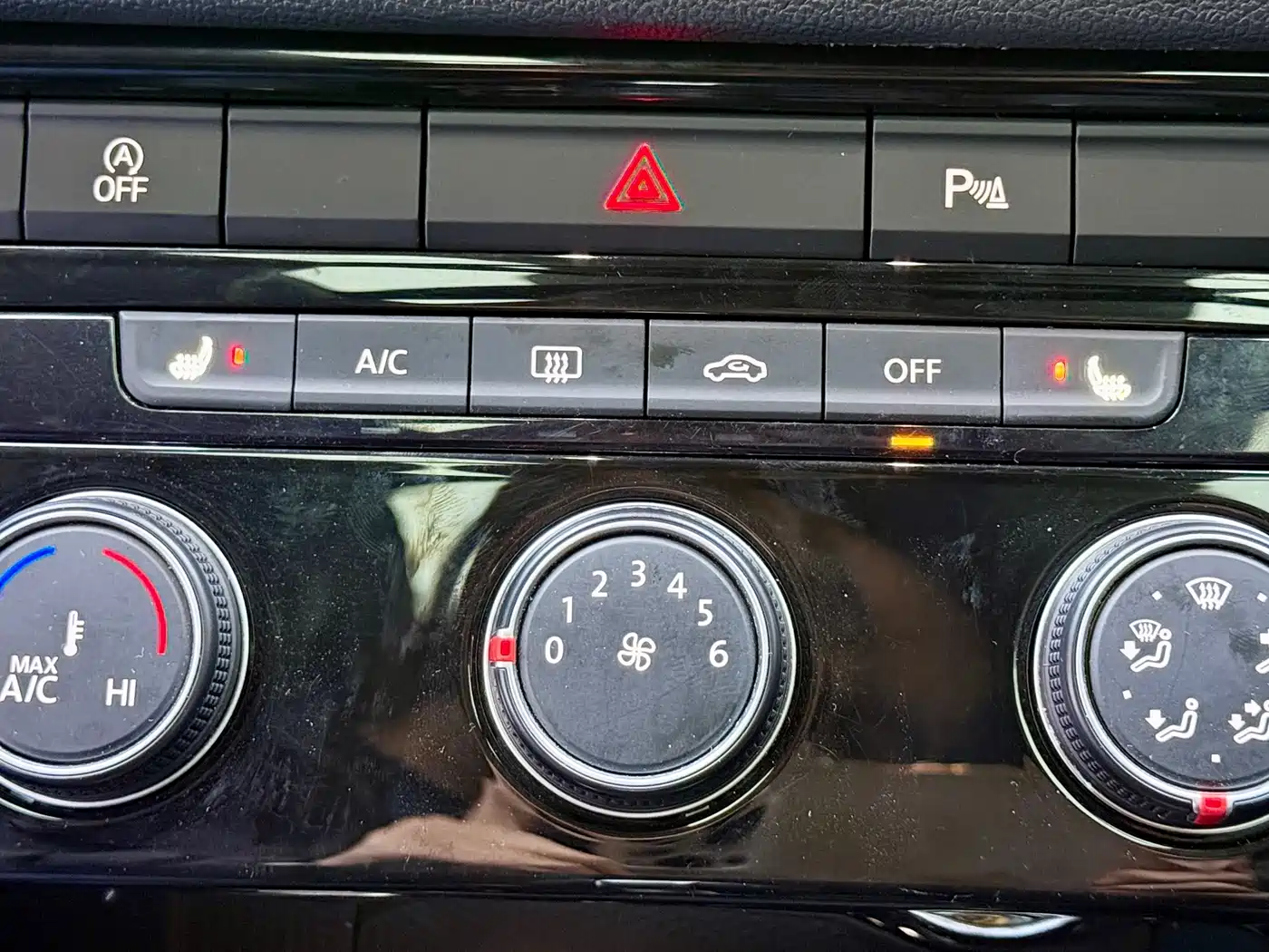 Volkswagen T-ROC 2022 280TSI DSG 2WD Comfort PLUS фото 5
