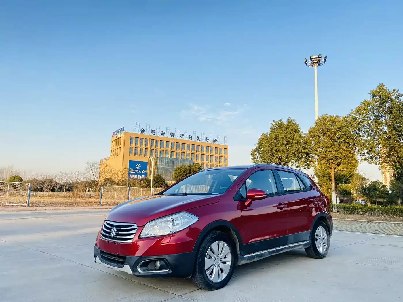 Suzuki SX4 S-Cross 2015 2014 1.6L CVT 2WD Elite