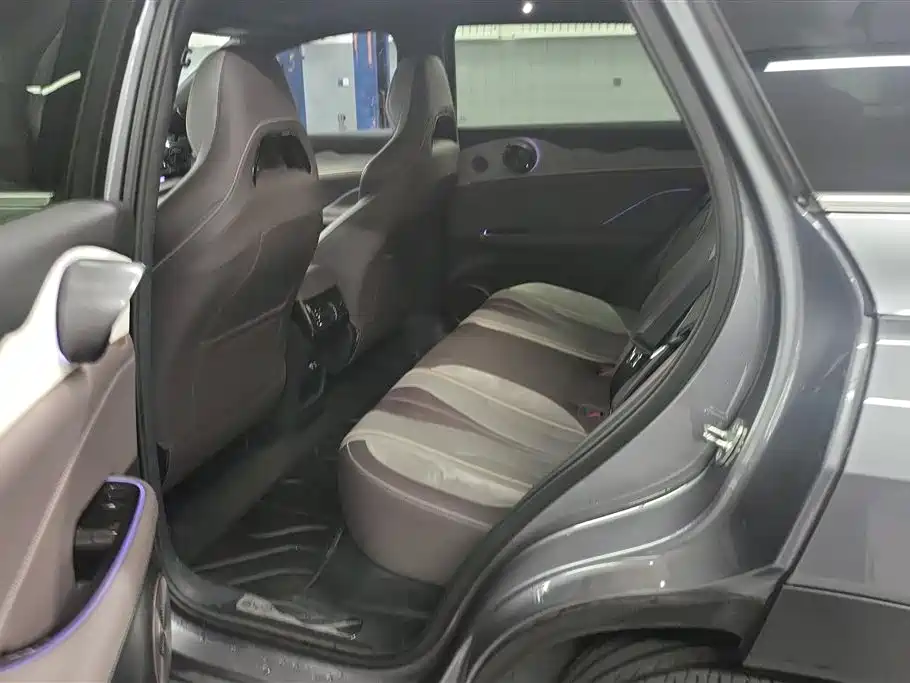 BYD Frigate 07 2024 Glory Edition DM-i 205KM Flagship фото 11