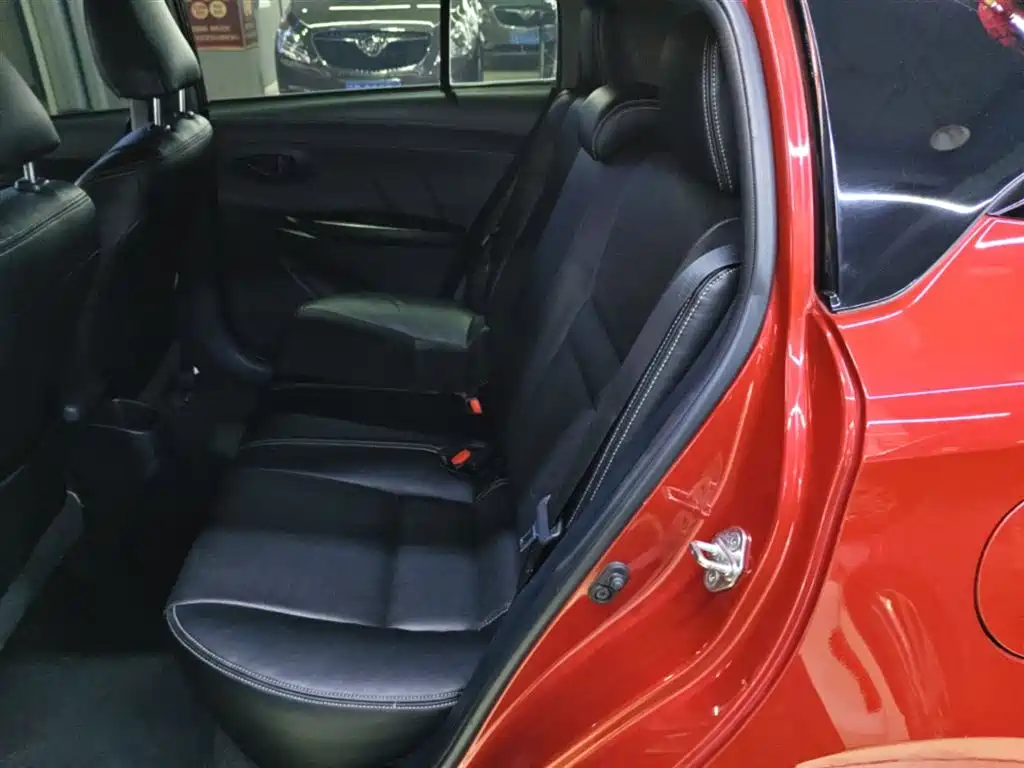 Toyota YARiS L Zhi Xuan 2019 1.5E CVT MeiDong Edition China VI фото 17