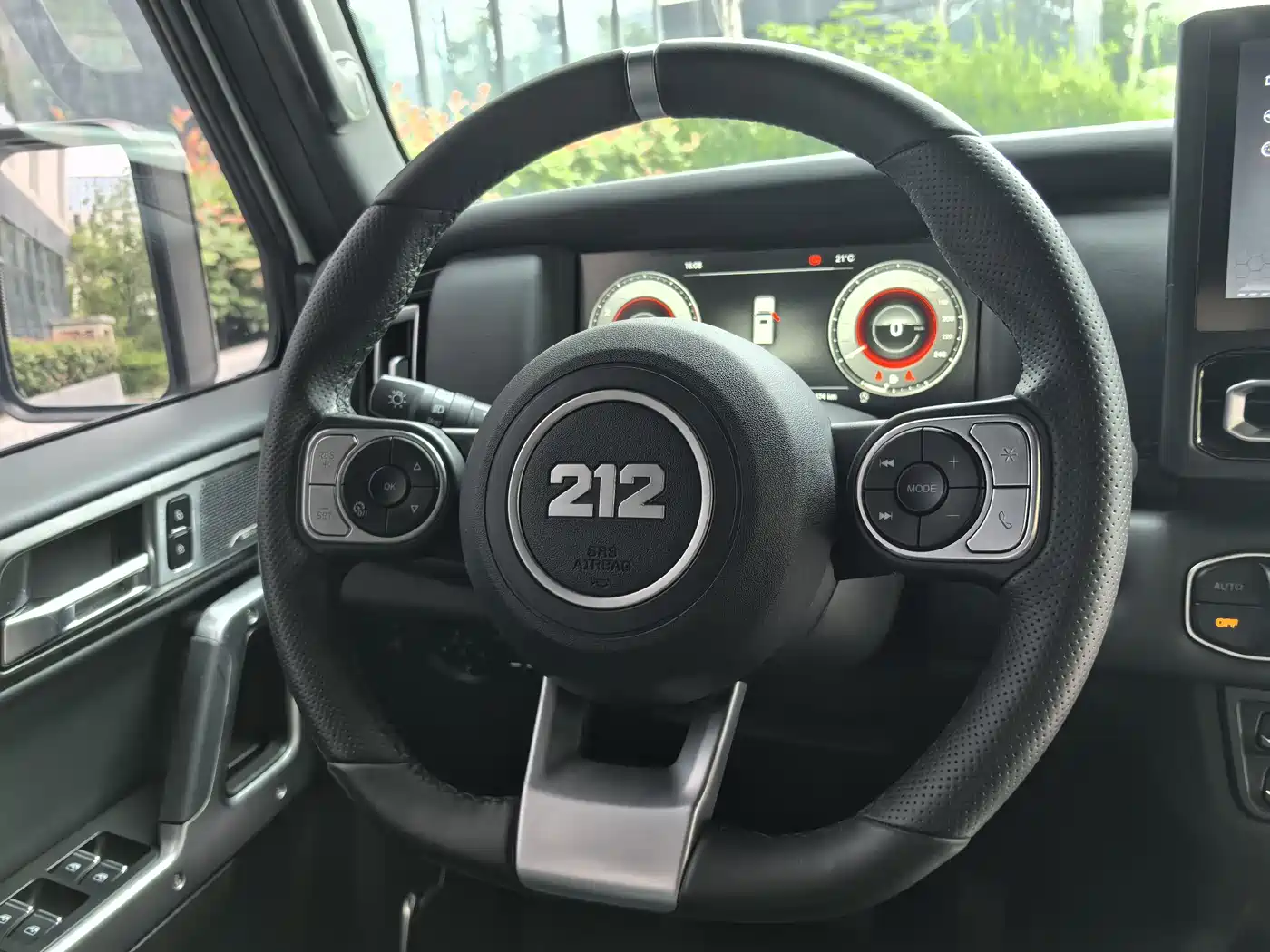 212 T01 2024 2024 2.0T Mechanic
