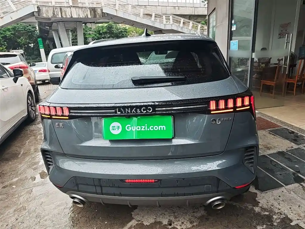 Lynk & Co 06 EM-P 2020 PHEV Plus фото 6