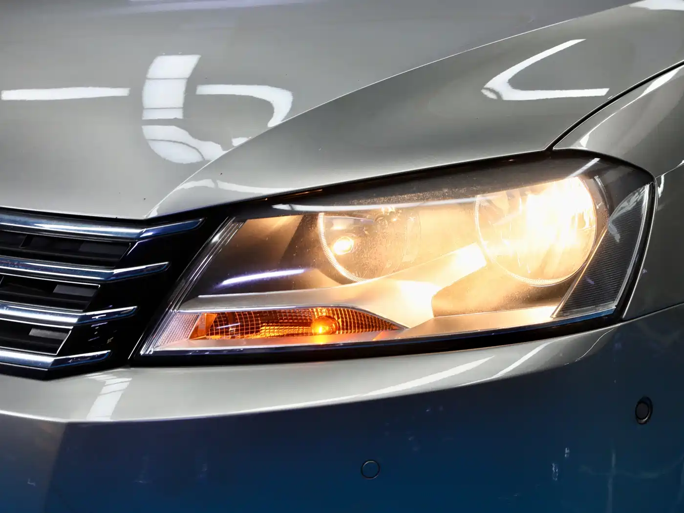 Volkswagen Magotan (Import) 2012 Wagon 2.0TSI Comfort фото 4
