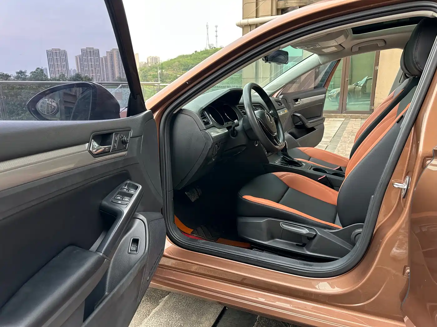 Volkswagen Lamando 2017 230TSI DSG Trend Edition фото 9