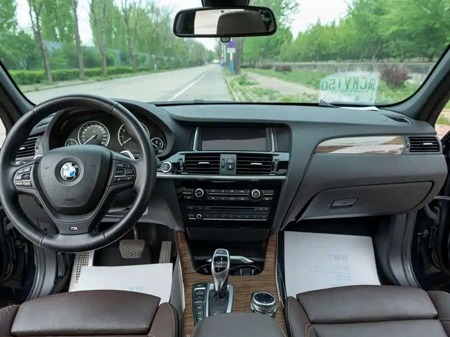 BMW X3 (Import) 2014 xDrive28i X Design Package фото 19
