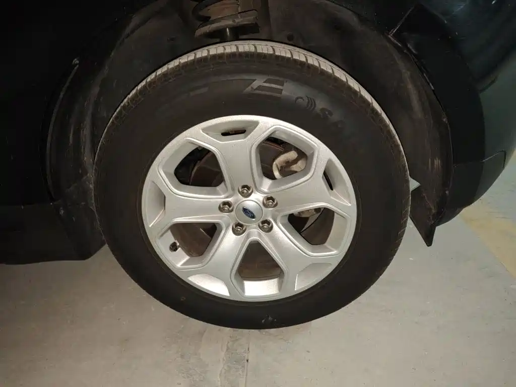 Ford Edge (Import) 2015 2012 2.0T Elite