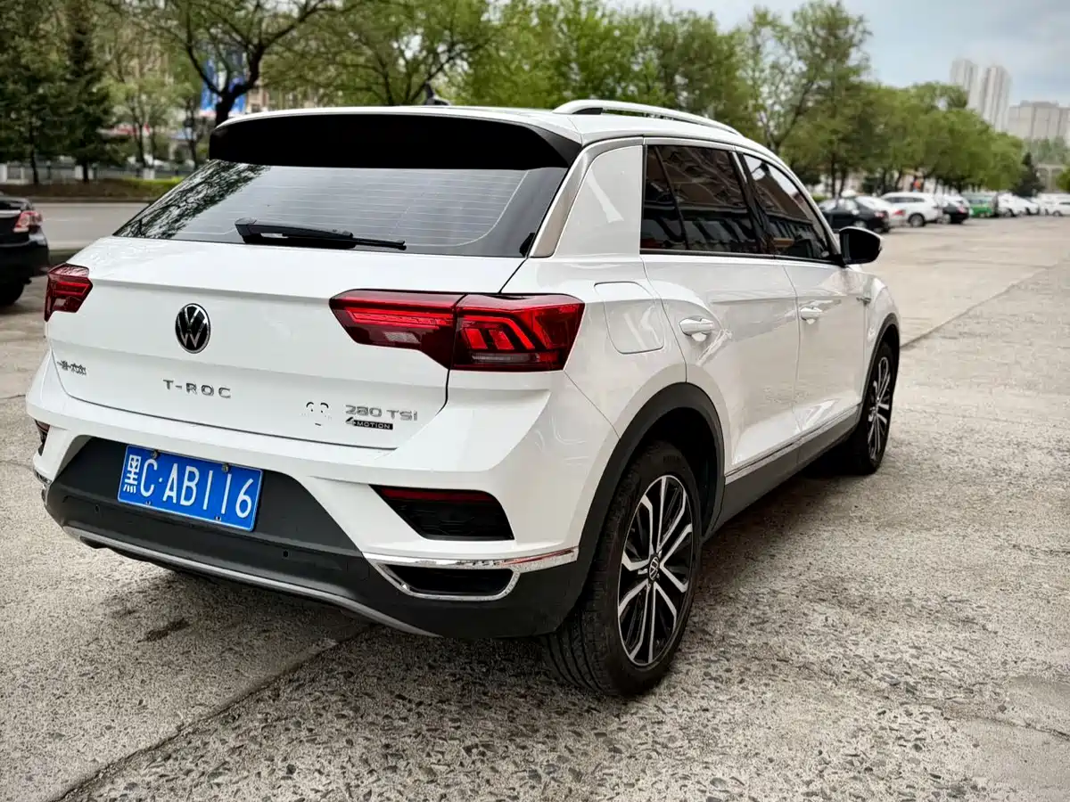 Volkswagen T-ROC 2021 280TSI DSG 2WD Comfort Smart Connect 30th Anniversary Edition фото 6
