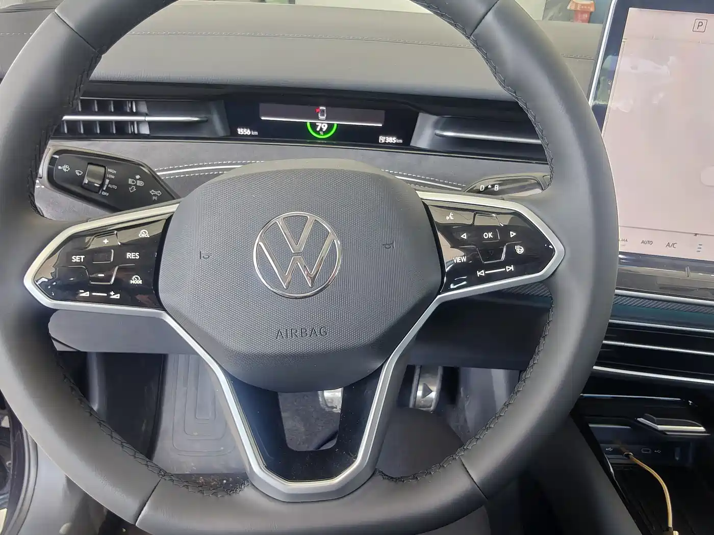 VOLKSWAGEN ID.7 VIZZION