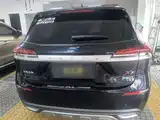 Photo 6 - Changan Oshan X7