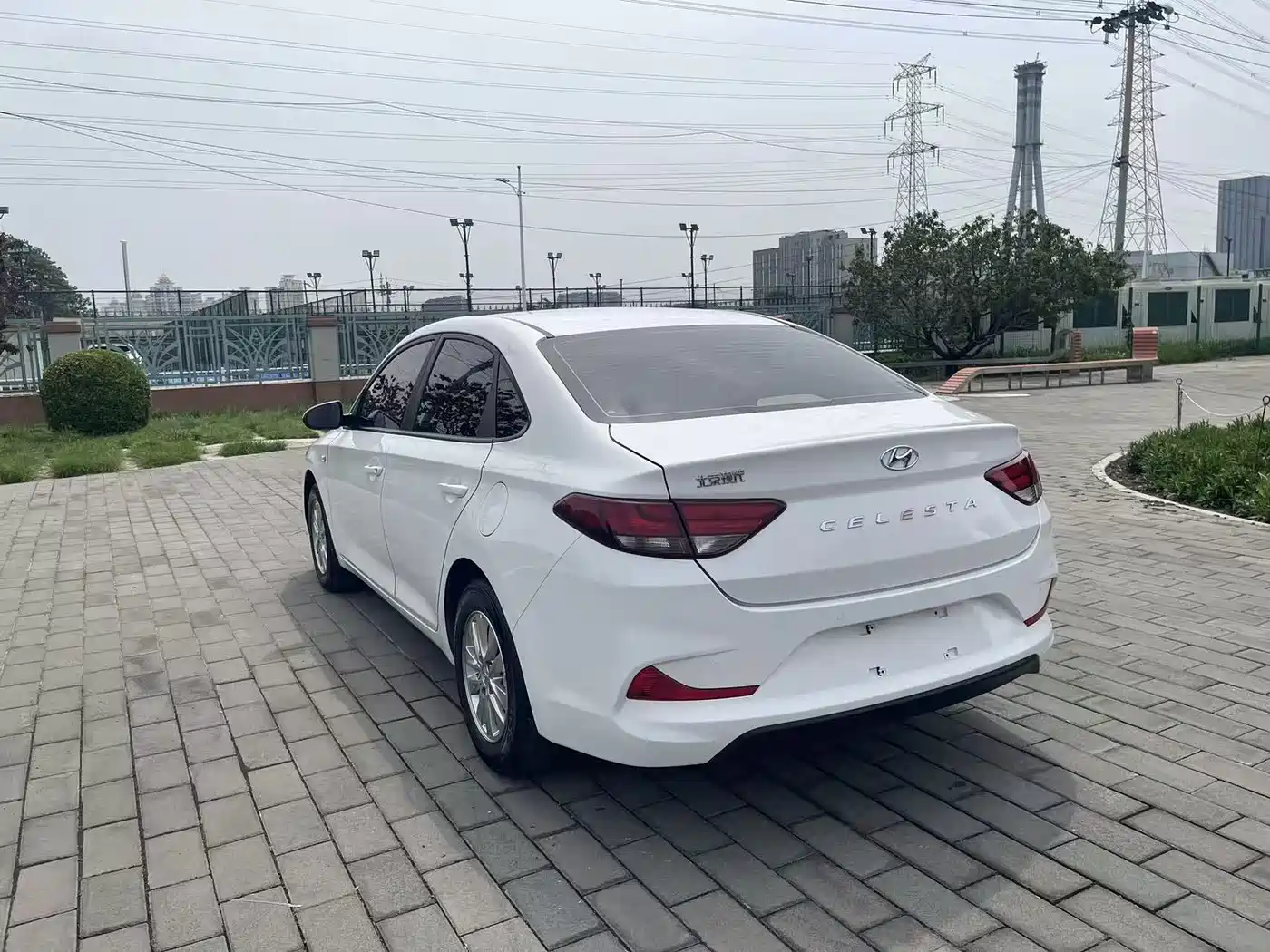 Hyundai Elantra 2020 1.6L Auto GL Pleasing Edition фото 6